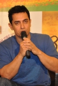 Aamir KHan meet Tata Tea-3 Idiots contest winners - inditop.com 