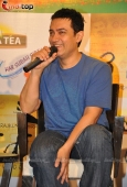 Aamir KHan meet Tata Tea-3 Idiots contest winners - inditop.com 4