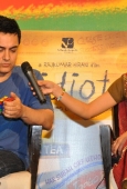 Aamir KHan meet Tata Tea-3 Idiots contest winners - inditop.com 8