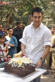 Aamir Khan celebrates 45th birthday - inditop.com 1