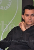 Aamir Khan unveils Forbes India 1st anniversary special magazine - inditop.com