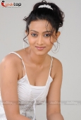 Actress Aakarsha Exclusive photo shoot - inditop.com15