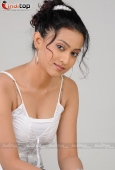 Actress Aakarsha Exclusive photo shoot - inditop.com16