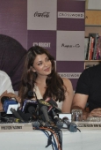 Aishwarya Rai unveils Pritish Nandy book Again - inditop.com11