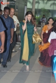 Aishwarya, Mani & Vikram return after Hyderabad Raavan promotions - inditop.com