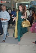 Aishwarya, Mani & Vikram return after Hyderabad Raavan promotions - inditop.com6