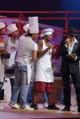 Akshay Kumar at Master Chef  Indian on location - inditop.com6