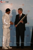 Akshay Kumar will carry Vancouver 2010 Olympic Torch, Exclusive pics - inditop.com 1