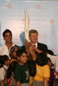 Akshay Kumar will carry Vancouver 2010 Olympic Torch, Exclusive pics - inditop.com 11