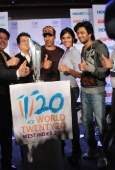 Akshay Kumar, Lara Dutta, Arjun Rampal & Ritesh grace Housefull  ICC 20 - 20 worldcup media meet - inditop.com 30