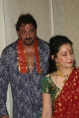 Akshaya Kumar, zayed khan & family, sunil shetty & family and lots more at Sanjay Dutt Mata Ki Chowki 6