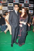 All Bollywood Celebs at Paa premiere set 2 - inditop.com 19