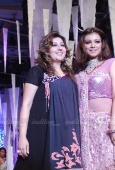 Ayesha Takia & Mugdha walks the ramp on final day of IIJW - inditop.com20