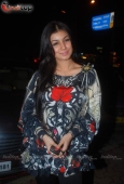 Ayesha Takia, Geeta Basra at Dino Moreas Crepe Station launch 4