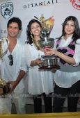 Beautiful Ayesha Takia and Shahid on location of film Pathshala - inditop.com 65