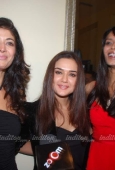 Beautiful Preity Zinta at Kambaqt Ishq success bash 