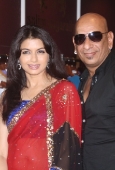 Bhagyashree inaugurate Royal Wedding Show - inditop.com3