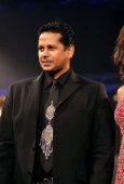 Bipasha walks the ramp for designer Azeem Khan - inditop.com 4