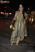 Celina Jaitley & Isha Koppikar at Fardeen Khan sister Laila Khan wedding reception - inditop.com 1