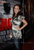 Celina Jaitley at the premiere of film Lahore - inditop.com 18