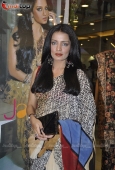 Celina jaitley inaugurates Jashn store - inditop.com 17