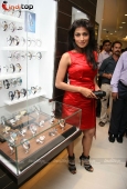 Chitrangada Singh unveils Titan Obaku collection - inditop.com 12