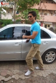 Dashing Shahid Kapoor spotted 3