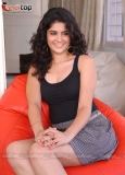 Deeksha Seth Vedam Heroin Stills - inditop.com12