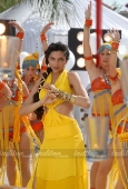 Deepika Padukone Wallpapers from film Love Fever 12