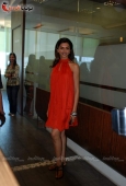 Deepika Padukone launches Yahoo.com new look 10