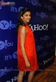 Deepika Padukone launches Yahoo.com new look 9