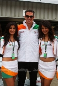 Deepika Padukone with hot desi F1 girls - inditop.com 12