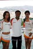 Deepika Padukone with hot desi F1 girls - inditop.com 16