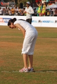 Deepika padukone, Jiah Khan, Akshay Kumar & other cast at Housefull cricket match - inditop.com 14