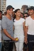 Deepika padukone, Jiah Khan, Akshay Kumar & other cast at Housefull cricket match - inditop.com 38