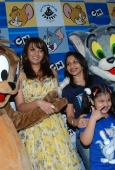 Diana Hayden at Tom N Jerry bday - inditop.com 7