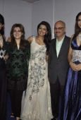 Geeta Basra at Archana Kocchar show for Silver Jubilee of Juhu Club - inditop.com 19