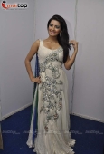 Geeta Basra at Archana Kocchar show for Silver Jubilee of Juhu Club - inditop.com 8