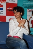 Gul Panag launches Nirupama Subramaniam  book - inditop.com 3