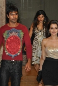 HOT Amisha Patel at Sanjay Dutt Wedding Anniversary Bash - inditop.com 13