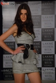 Hot Models at Lakme Fashion Week auditions - inditop.com 24