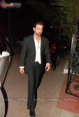 Hrithik Roshan spotted at Laila Khan engagement - inditop.com 3