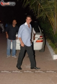 Hrithik Roshan spotted at Laila Khan engagement - inditop.com 6