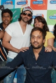 Hrithik at Radio City - inditop.com 15