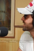 Hrithik at Radio City - inditop.com 19