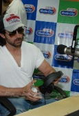 Hrithik at Radio City - inditop.com 3