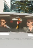 Hrithik, Barbara and Rakesh Roshan arrive after Kites promotion in Kolkata - inditop.com15