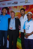 John promotes Mumbai Marathon - inditop.com 1