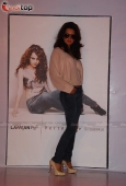 Kangana at Lawman Jeans press meet - inditop.com14