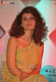 Kangna Ranaut to endorse Alcatel Ice 3 mobile - inditop.com9